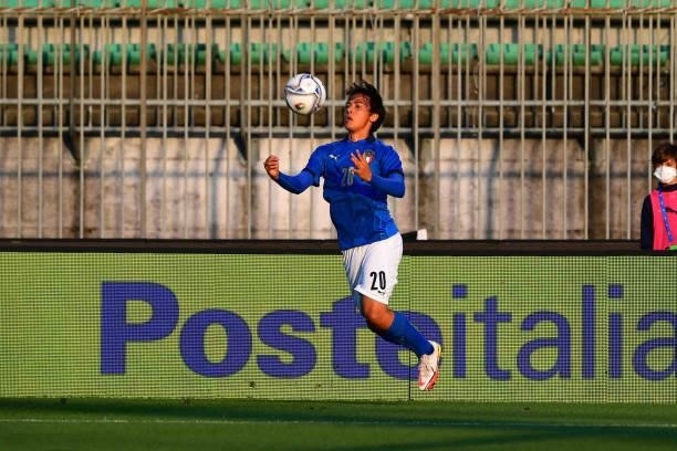 Emanuel Vignato of Italy controls the ball during the 2022 UEFA European Under-21 Championship Qualifier match between Italy and Sweden at Stadio...