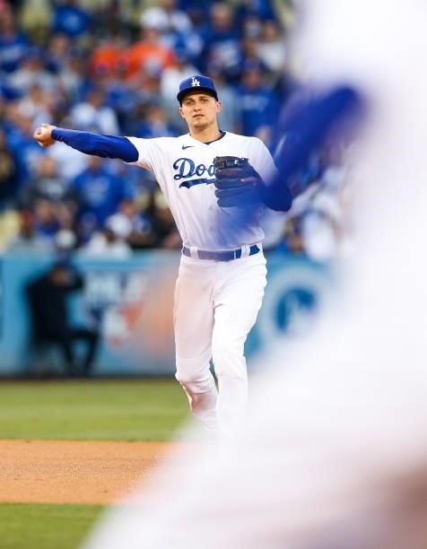 Corey Seager of the Los Angeles Dodgers throws to first in the first inning during Game 4 of the NLDS between the San Francisco Giants and the Los...