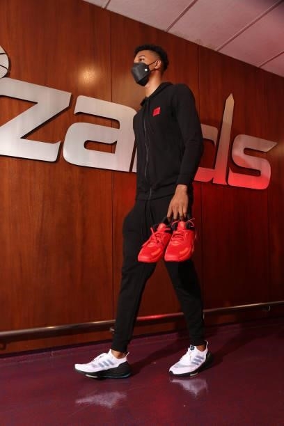 Isaiah Todd of the Washington Wizards arrives to the arena before the preseason game against the Toronto Raptors on October 12, 2021 at Capital One...
