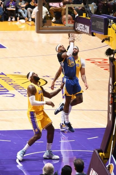 Gary Payton II of the Golden State Warriors shoots the ball during a preseason game against the Los Angeles Lakers on October 12, 2021 at STAPLES...