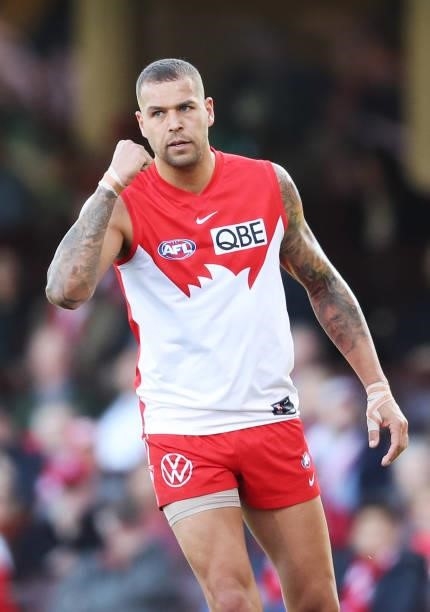 Lance Franklin of the Swans celebrates a goal during the round 12 AFL match between the St Kilda Saints and the Sydney Swans at Sydney Cricket Ground...