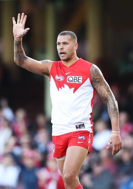 Lance Franklin of the Swans celebrates a goal during the round 12 AFL match between the St Kilda Saints and the Sydney Swans at Sydney Cricket Ground...