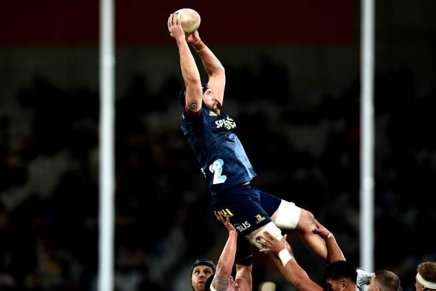 Bryn Evans of the Highlanders collects the ball from a lineout during the round four Super Rugby Trans-Tasman match between the Highlanders and the...