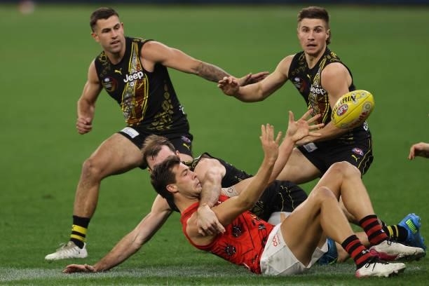 Kyle Langford of the Bombers in action during the round 12 AFL match between the Essendon Bombers and the Richmond Tigers at Optus Stadium on June...