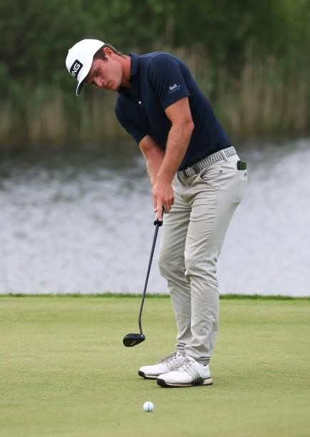 Freddy Shott of Germany putts on the fourth green during the first round of the Porsche European Open at Green Eagle Golf Course on June 05, 2021 in...