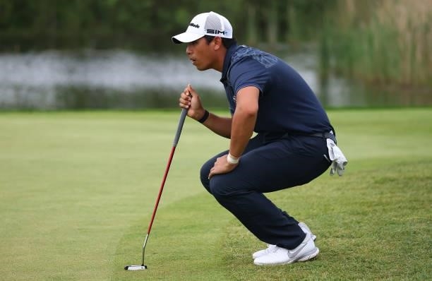 Gavin Green of Malaysia prepares to chip onto the fourth green during the first round of the Porsche European Open at Green Eagle Golf Course on June...