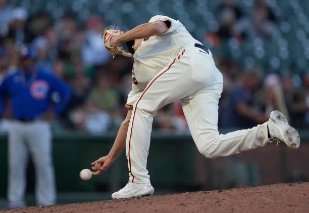 Tyler Rogers of the San Francisco Giants pitches against the Chicago Cubs in the top of the ninth inning at Oracle Park on June 05, 2021 in San...