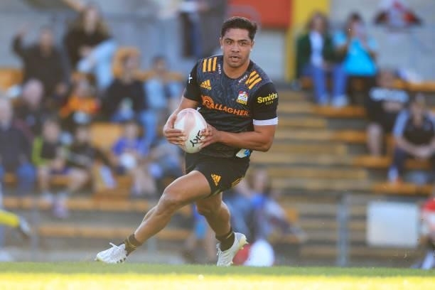 Anton Lienert-Brown of the Chiefs goes over to score a try during the round four Super Rugby Trans-Tasman match between the Chiefs and the Melbourne...