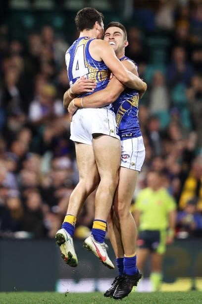 Xavier O'Neill of the Eagles celebrates with Elliot Yeo of the Eagles after kicking a goal during the round 12 AFL match between the Carlton Blues...
