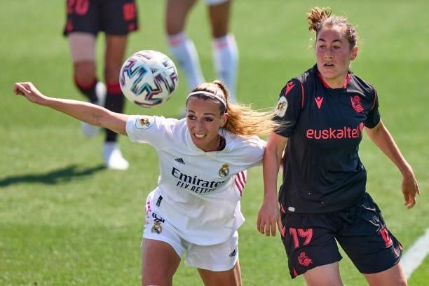 Kosovare Asllani of Real Madrid women battle for the ball with Nuria Mendoza of Real Sociedad during the La Liga Smartbank match between Real Madrid...