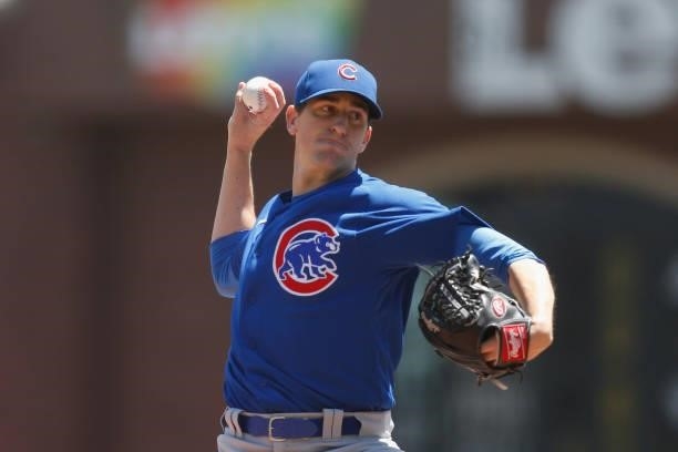 Kyle Hendricks of the Chicago Cubs pitches in the bottom of the first inning against the San Francisco Giants at Oracle Park on June 06, 2021 in San...