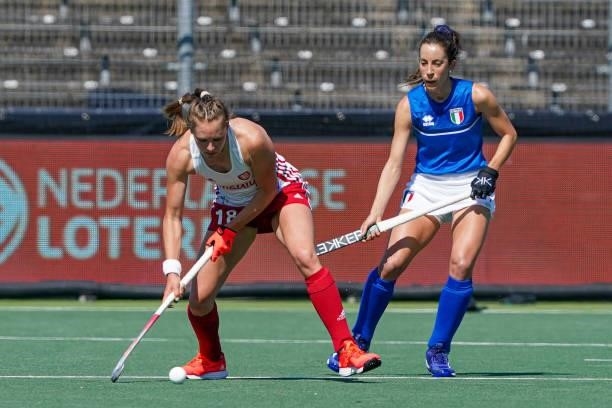 Giselle ansley of England, Lara Oviedo of Italy during the Euro Hockey Championships match between England and Italy at Wagener Stadion on June 6,...