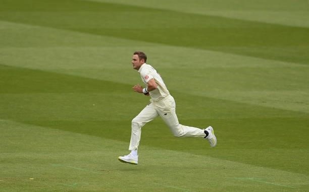 Stuart Broad of England runs in to bowl during Day 5 of the First LV= Insurance Test match between England and New Zealand at Lord's Cricket Ground...