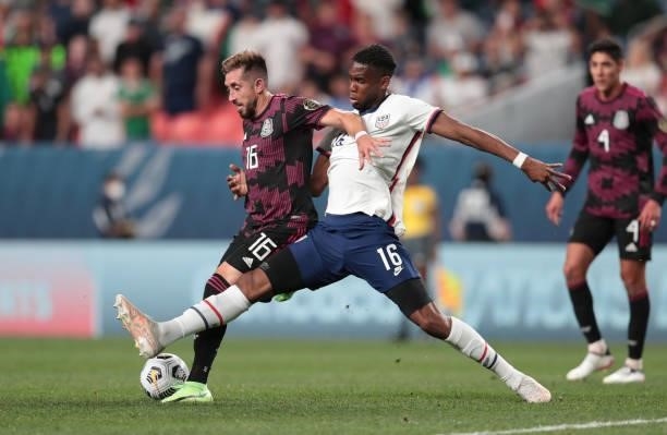 Jordan Siebatcheu of the United States reaches for the ball during the CONCACAF Nations League Championship Final between the United States and...