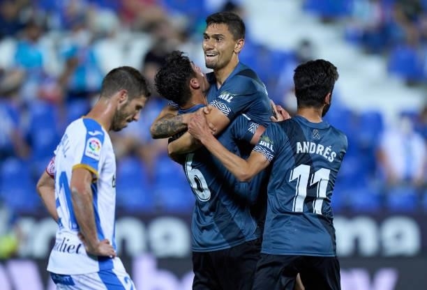 Emiliano Velazquez of Rayo Vallecano celebrates with team mates their side's first goal during the Liga Smartbank Playoffs match between CD Leganes...