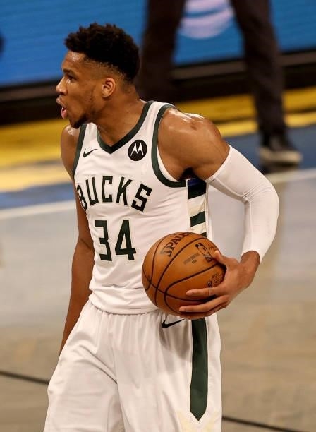 Giannis Antetokounmpo of the Milwaukee Bucks directs his teammates in the first quarter against the Brooklyn Nets during game two of the Eastern...