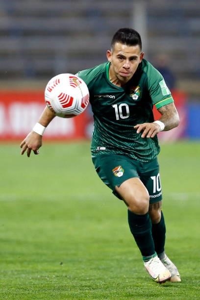 Henry Vaca of Bolivia runs for the ball during a match between Chile and Bolivia as part of South American Qualifiers for Qatar 2022 at Estadio San...