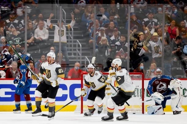Jonathan Marchessault of the Vegas Golden Knights celebrates with his teammates after scoing against the Colorado Avalanche during the third period...
