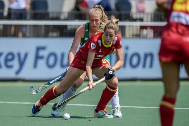 Sarah Hawkshaw of Ireland and Maria Lopez of Spain during the Euro Hockey Championships match between Ireland and Spain at Wagener Stadion on June 9,...