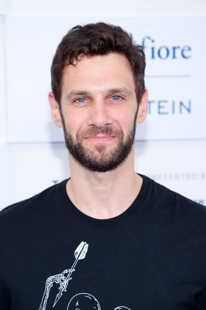Justin Bartha attends the "In The Heights