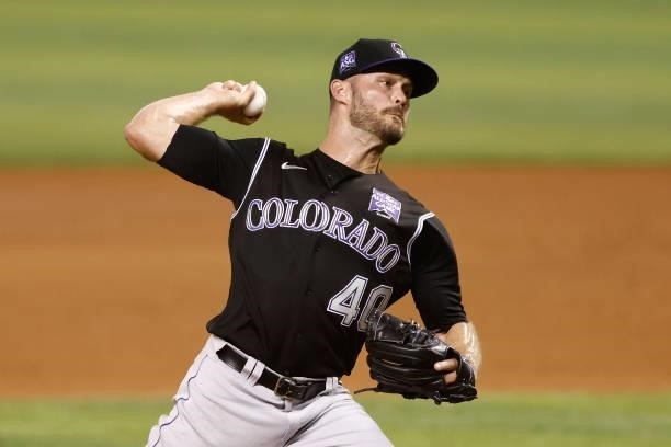 Tyler Kinley of the Colorado Rockies delivers a pitch during the sixth inning against the Miami Marlins at loanDepot park on June 09, 2021 in Miami,...