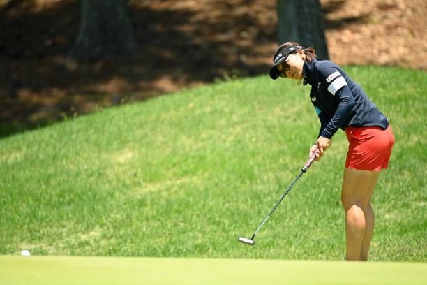 Teresa Lu of Chinese Taipei attempts a putt on the 1st green during the first round of the Ai Miyazato Suntory Ladies Open at Rokko Kokusai Golf Club...