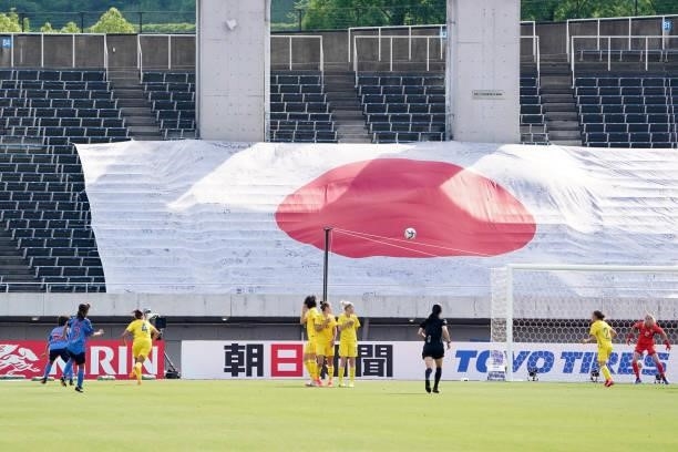 Emi Nakajima of Japan takes a free kick during the women's international friendly match between Japan and Ukraine at Edion Stadium Hiroshima on June...