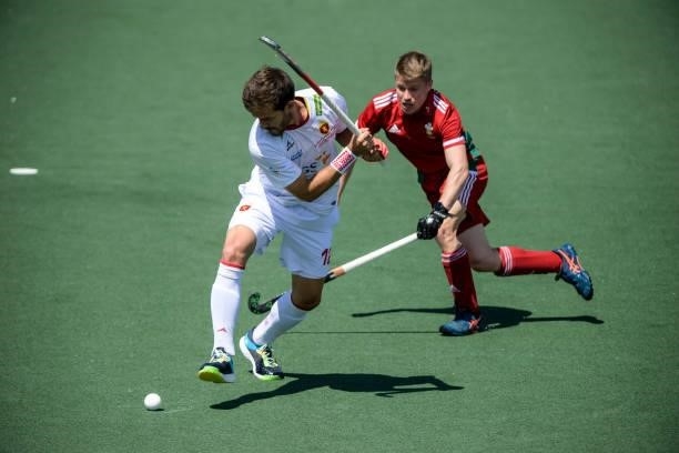 Joan Tarres of Spain shoots to score his side first goal during the Euro Hockey Championships match between Spain and Wales at Wagener Stadion on...