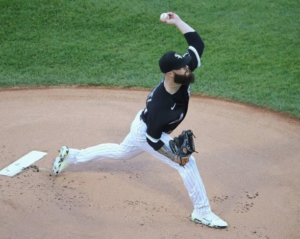Starting pitcher Dallas Keuchel of the Chicago White Sox delivers the ball against the Toronto Blue Jays at Guaranteed Rate Field on June 10, 2021 in...