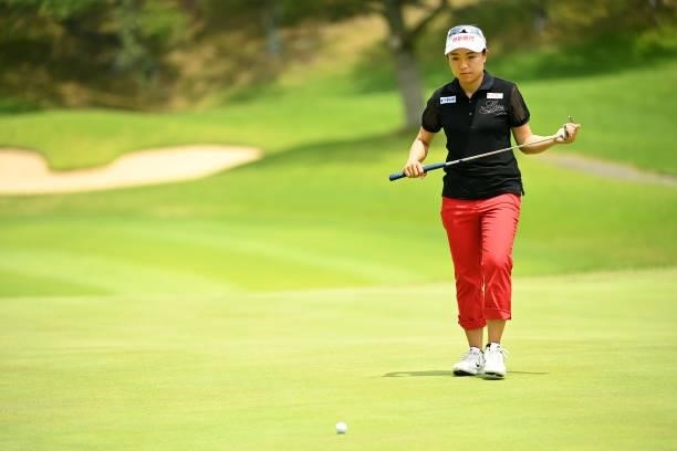 Pei-Ying Tsai of Chinese Taipei lines up a putt on the 8th green during the second round of the Ai Miyazato Suntory Ladies Open at Rokko Kokusai Golf...
