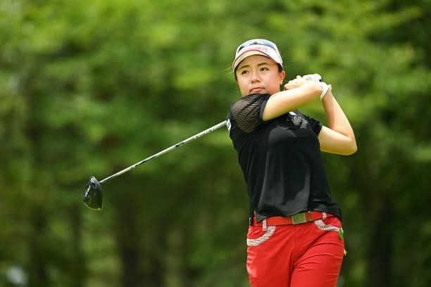 Pei-Ying Tsai of Chinese Taipei hits her tee shot on the 9th hole during the second round of the Ai Miyazato Suntory Ladies Open at Rokko Kokusai...