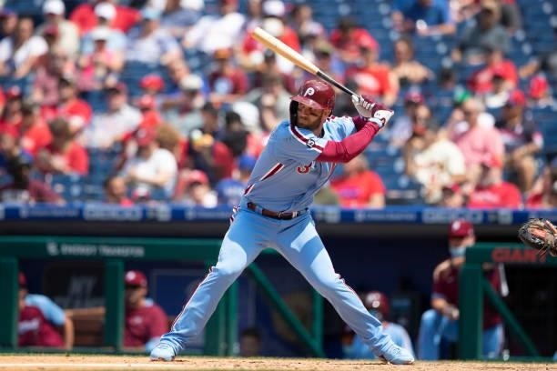 Bryce Harper of the Philadelphia Phillies bats against the Atlanta Braves at Citizens Bank Park on June 10, 2021 in Philadelphia, Pennsylvania. The...