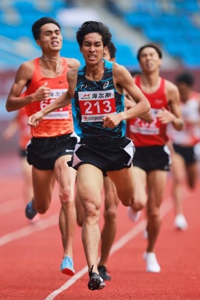 Liu Dezhu of Guangxi leads in the Men's 1,500m Final on day one of 2021 Chinese National Athletics Championships & Tokyo Olympic Trials at Shangyu...