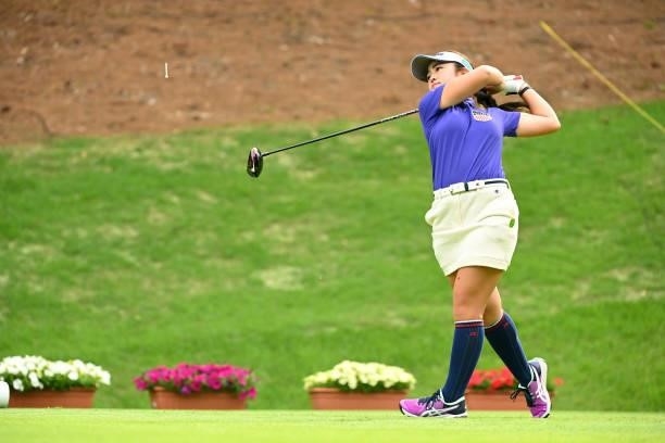 Miyuu Yamashita of Japan hits her tee shot on the 18th hole during the second round of the Ai Miyazato Suntory Ladies Open at Rokko Kokusai Golf Club...