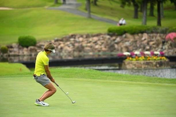 Misuzu Narita of Japan attempts a putt on the 18th green during the second round of the Ai Miyazato Suntory Ladies Open at Rokko Kokusai Golf Club on...