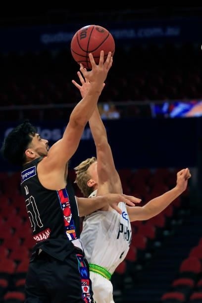 Shea Ili of United drives to the basket during game one of the NBL Semi-Final Series between Melbourne United and the South East Melbourne Phoenix at...