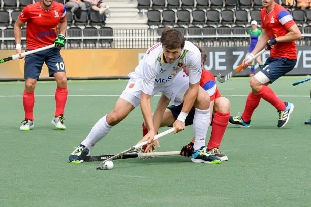 Jose Basterra of Spain, Jean-Baptiste Forgues of France during the Euro Hockey Championships match between Spain and France at Wagener Stadion on...