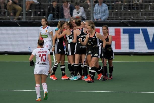 Sonja Zimmermann of Germany scores second Germany goal during the Euro Hockey Championships match between Duitsland and Spanje at Wagener Stadion on...