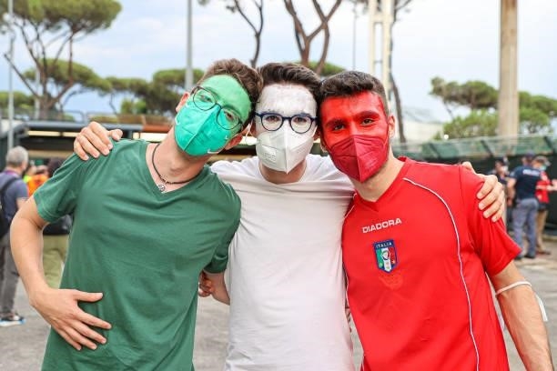 Fans of Italy before the match during the UEFA Euro 2020 Group A match between Turkey and Italy at Stadio Olympico on June 11, 2021 in Rome, Italy