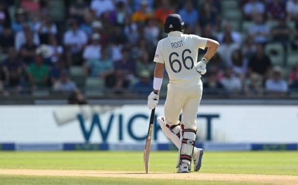 Joe Root of England stands on his own after the dismissal of Zac Crawley during the third day of the second LV= Test Match between England and New...