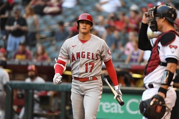 Shohei Ohtani of the Los Angeles Angels gets ready to step into the batters box against the Arizona Diamondbacks during the first inning at Chase...