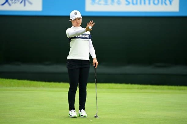 Sayaka Takahashi of Japan lines up a putt on the 18th green during the final round of the Ai Miyazato Suntory Ladies Open at Rokko Kokusai Golf Club...