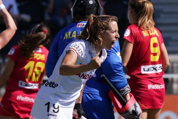 Barbara Nelen of Belium celebrating her goal during the Euro Hockey Championships Women match between Belgium and Spain at Wagener Stadion on June...