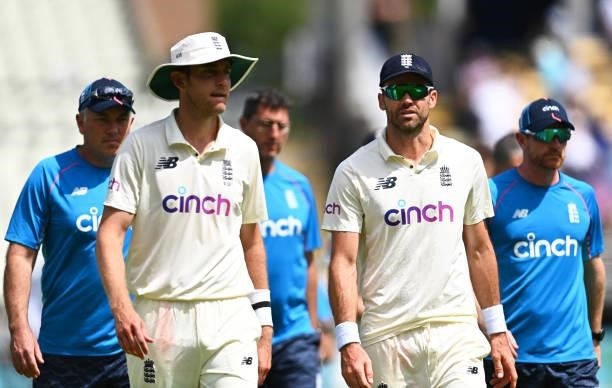 Chris Silverwood, Head Coach of England, Stuart Broad and James Anderson of England look on following Day Four of the Second Test LV= Insurance Test...