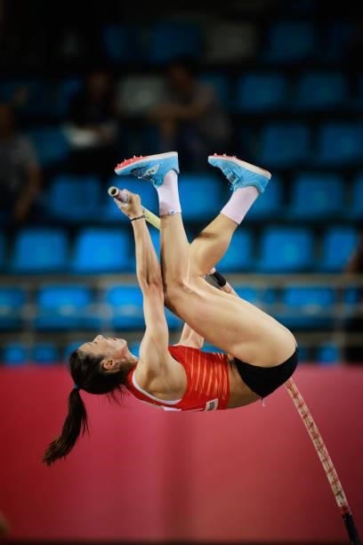 Xu Huiqin of Zhejiang competes in the Women's Pole Vault on day one of 2021 Chinese National Athletics Championships & Tokyo Olympic Trials at...