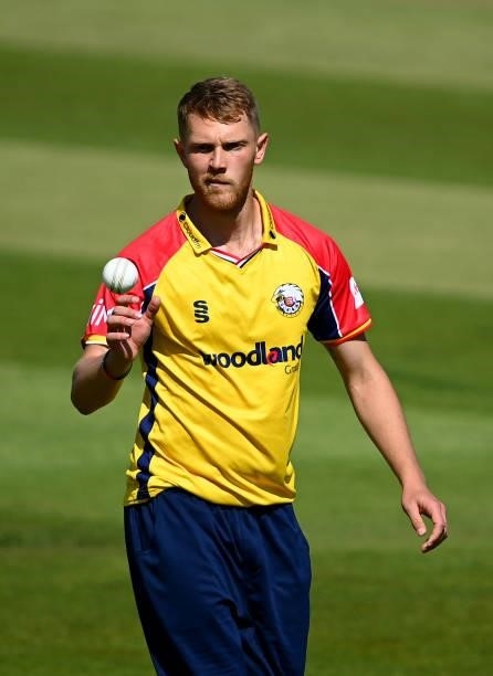 Jamie Porter of Essex catches the ball during the Vitality T20 Blast match between Glamorgan and Essex at Sophia Gardens on June 13, 2021 in Cardiff,...
