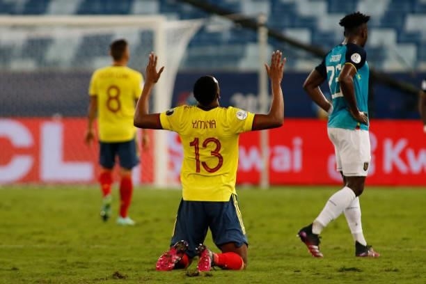 Yerry Mina of Colombia celebrates after winning a Group B match between Ecuador and Colombia at Arena Pantanal on June 13, 2021 in Cuiaba, Brazil.