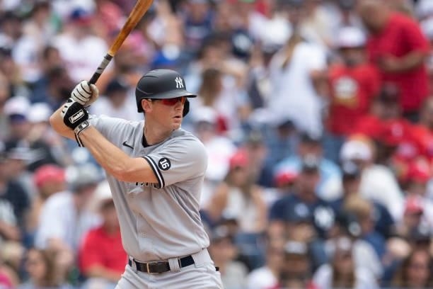 LeMahieu of the New York Yankees bats against the Philadelphia Phillies at Citizens Bank Park on June 13, 2021 in Philadelphia, Pennsylvania. The...