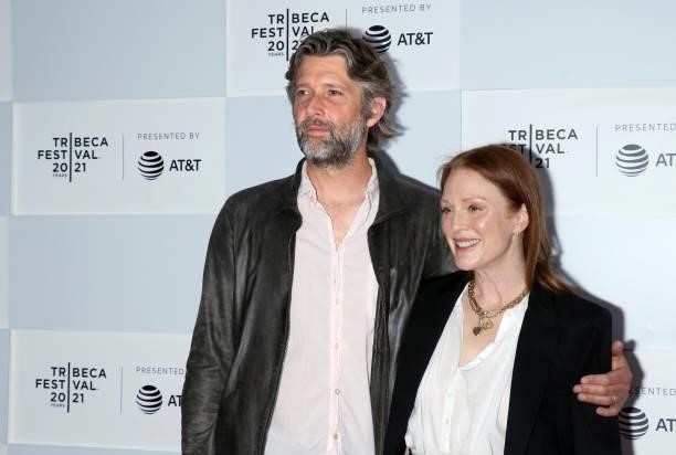 Director Bart Freundlich and actress Julianne Moore attend the "With/In Vol.1