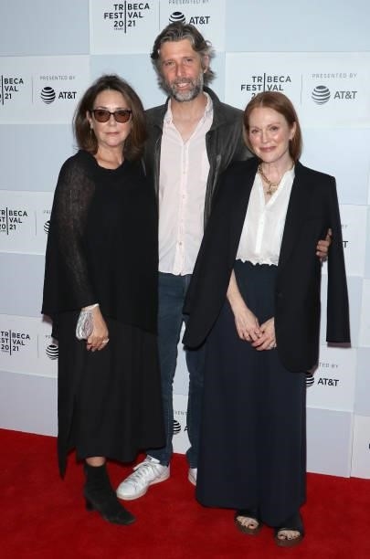Actress Talia Balsam, director Bart Freundlich and actress Julianne Moore attend the "With/In Vol.1